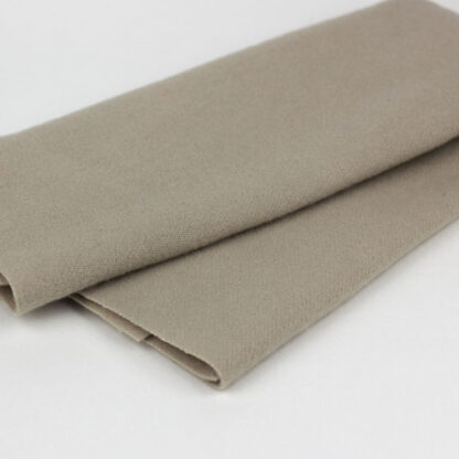 WonderFil - Merino Wool - LN03 - Fog - Fabric