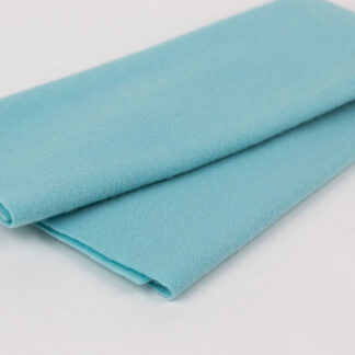 WonderFil - Merino Wool - LN20 - Cloud - Fabric
