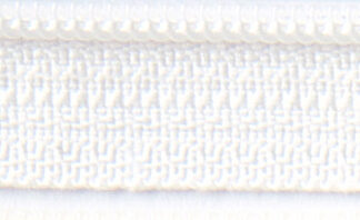 Zipper - 22" - can trim to size - Marshmallow - 702