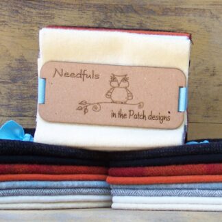 Fabric - Bundles - Woolen Needfuls - ITPDBAS - Build a Snowman -