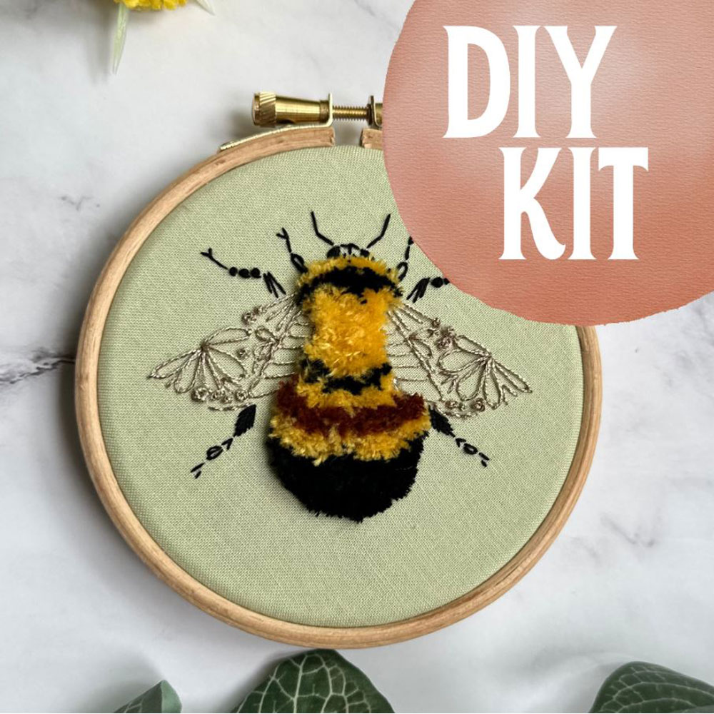 Nest Embirdery - Mini Embroidery Kit - Rusty Patched Bumblebee