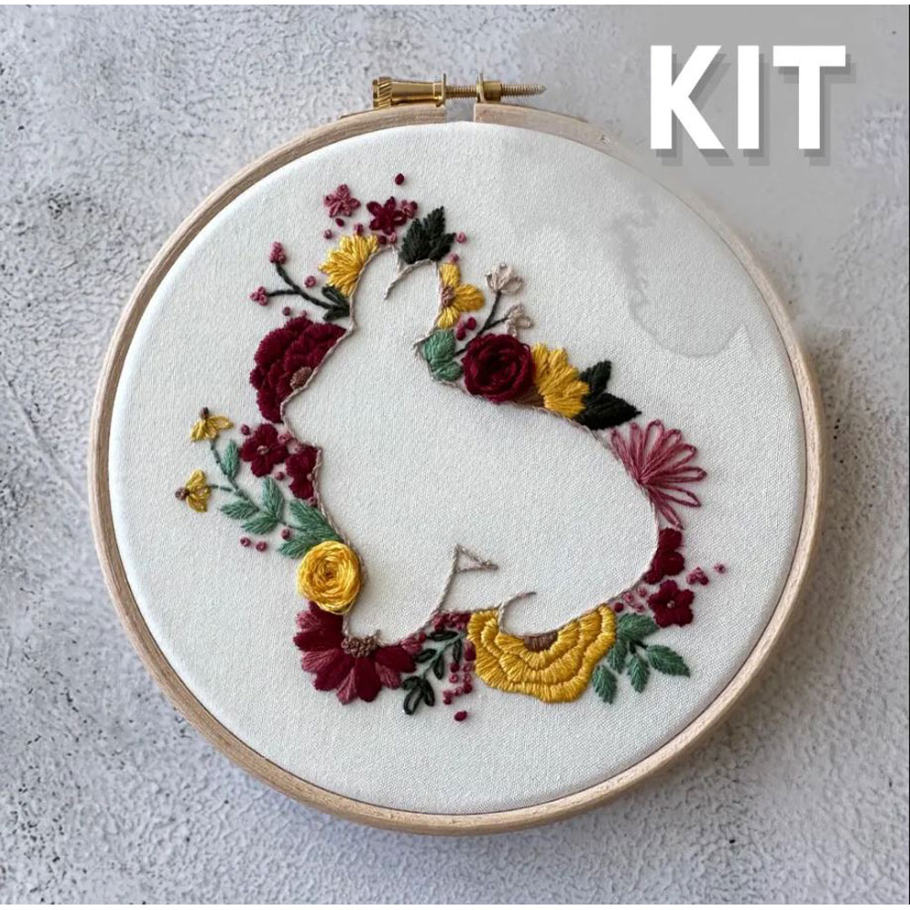 Nest Embirdery - Embroidery Kit - Spring Hops