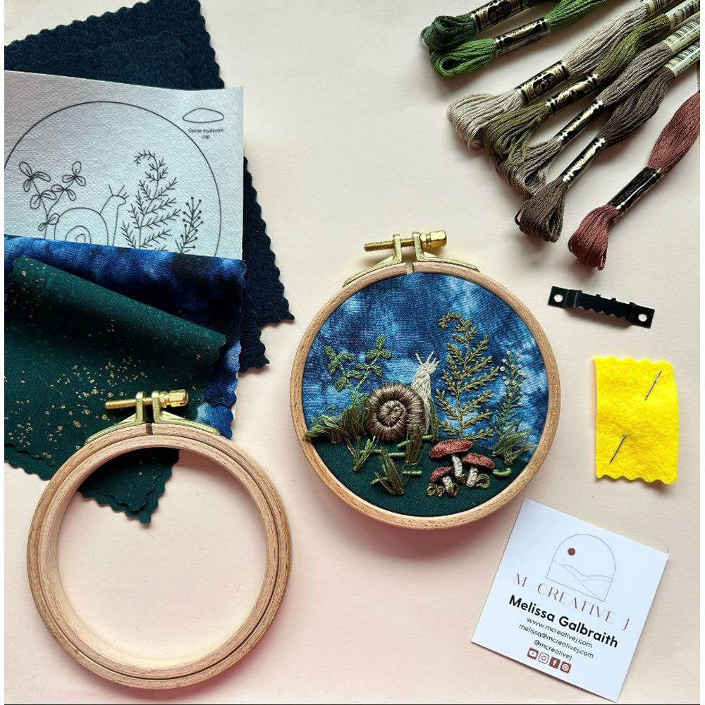 MCreativeJ - Advanced Embroidery Kit - Raised Stitching - Woodland Snail - 3D